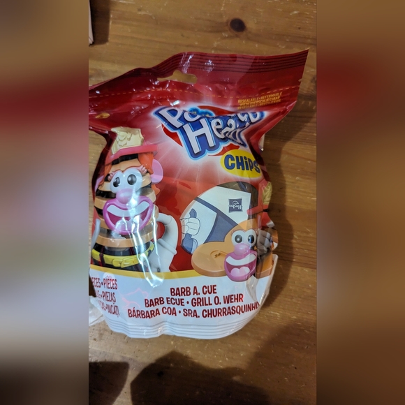Mr Potato Head Chips Barb A Cue 10 Pieces New Sealed - Picture 3 of 3